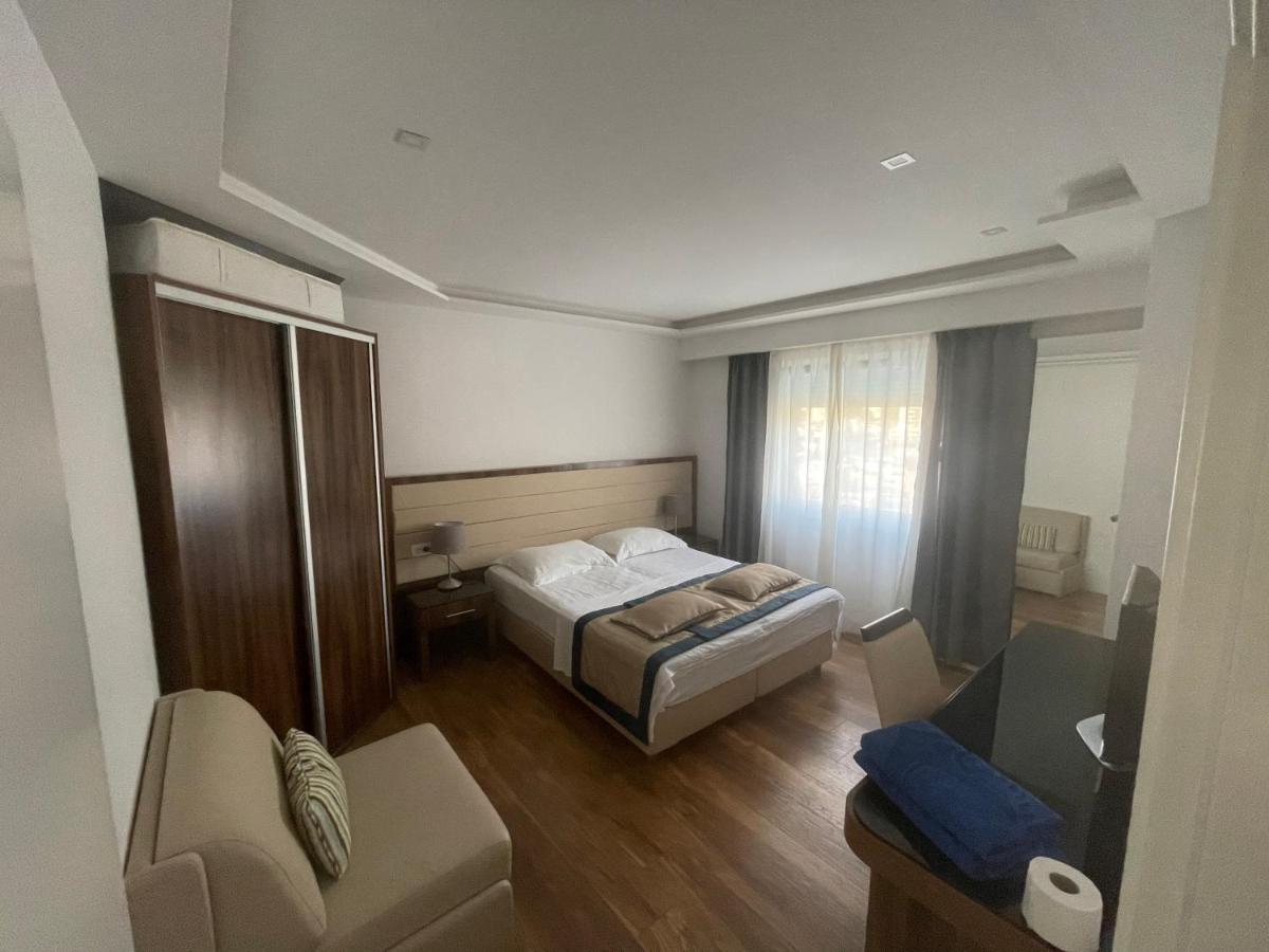 M House Bed and Breakfast Dubrovnik Exteriör bild
